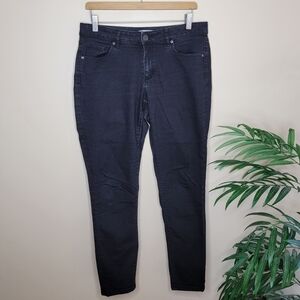 Loft Curvy Skinny Jeans in Faded Washed Black Size 8